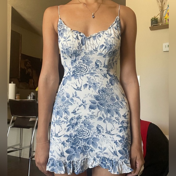 Reformation Esther Dress - Picture 2 of 4